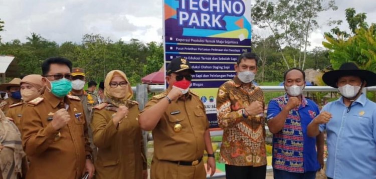 Bantu Kembangkan Agro Techno Park, Bank Indonesia Berikan Bantuan Program Sosial Kepada KPT Maju Sejahtera Kecamatan Tanjungsari