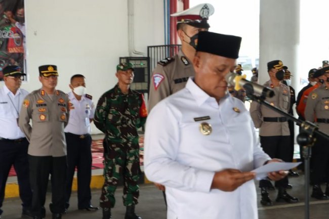 Bupati Lampung Selatan pimpin  Gelar Apel Konsolidasi Operasi ketupat Krakatau 2022 Dermaga Eksekutif Pelabuhan Bakauheni