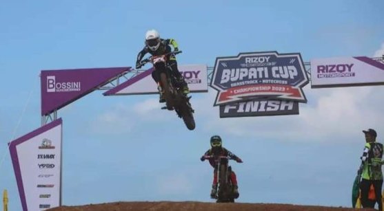 Bupati CUP Grasstrack Motocross Championship 2023, Pembalap berbagai daerah  Hadir di Kalianda