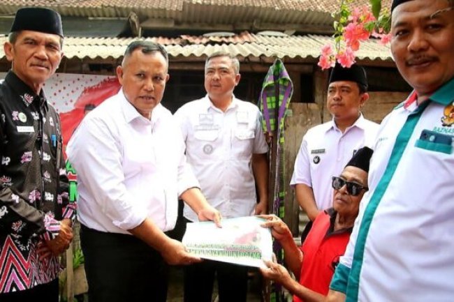 Pemkab Lampung Selatan dan Baznas Kembali Kolaborasi, Bantu Bedah Rumah Warga Sidomulyo