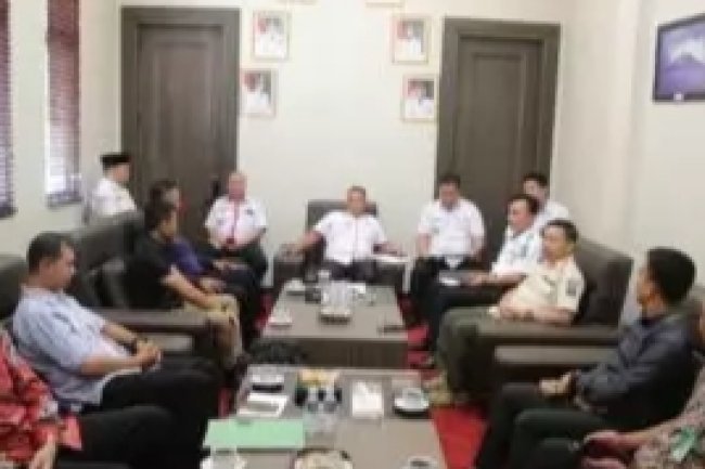 Persiapkan Perayaan Natal 2023, Pengurus PGID Lampung Selatan Audiensi dengan Bupati Nanang